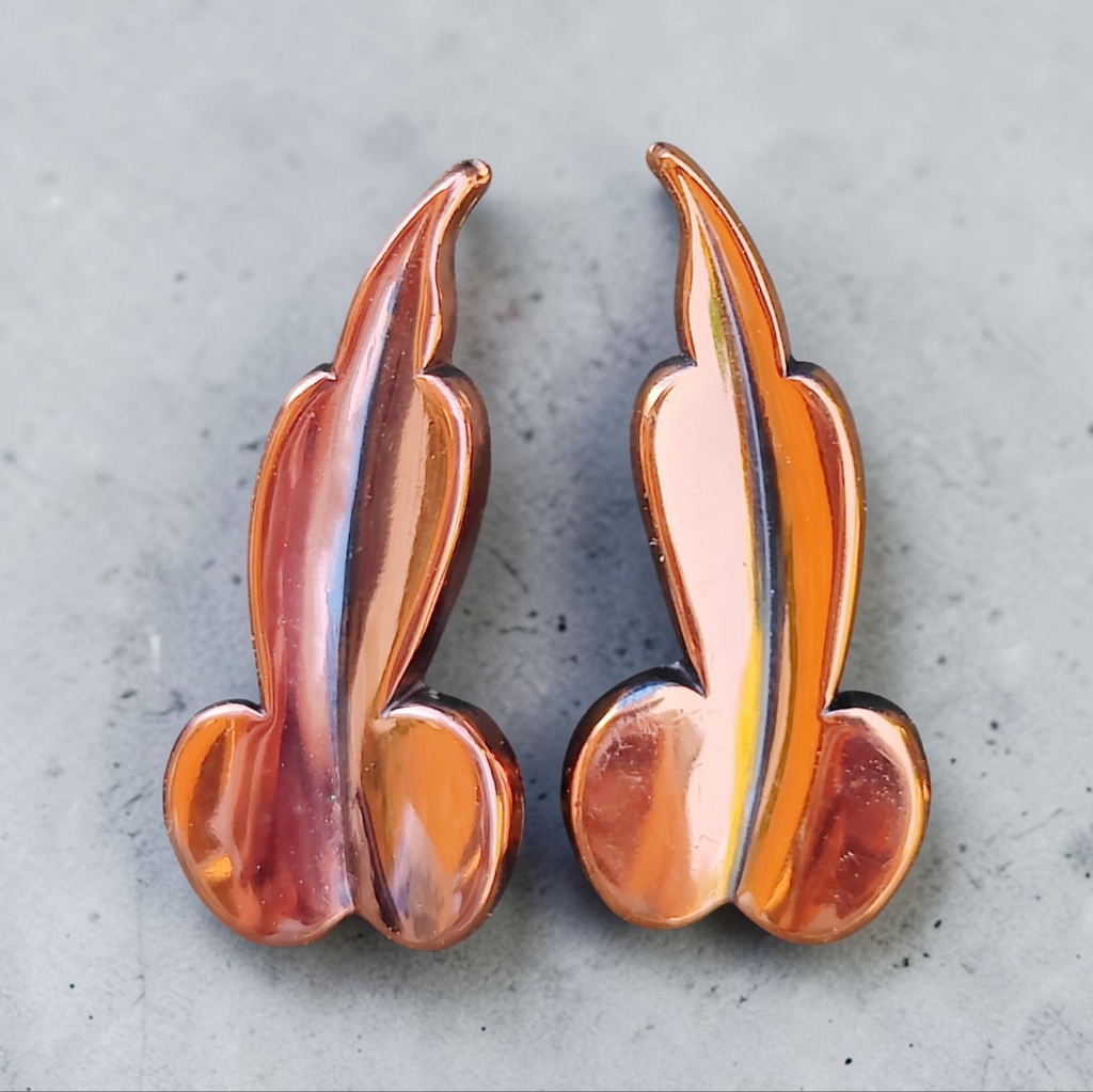 Vintage Renoir Copper Leaf Earrings 39$